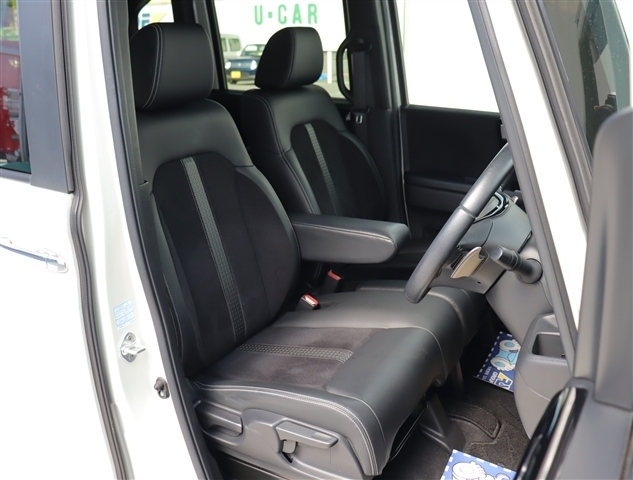 ホンダ Ｎ　ＢＯＸ カスタム ６６０ Ｌ ターボ R4年 () 99