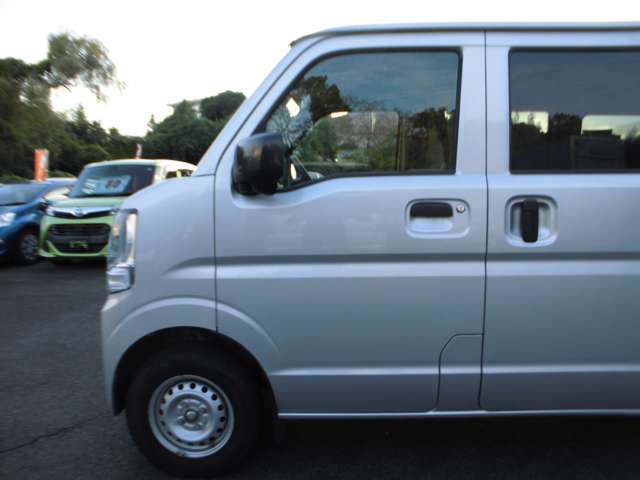 日産 ＮＶ１００クリッパー ６６０ ＤＸ R3年 (東海) 99