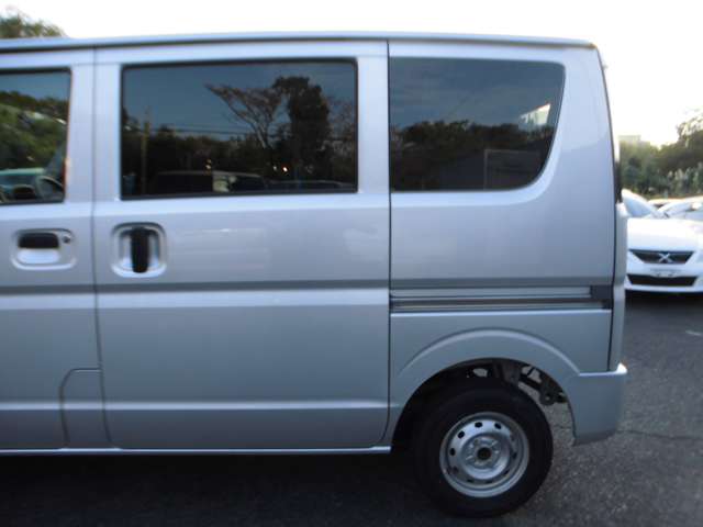 日産 ＮＶ１００クリッパー ６６０ ＤＸ R3年 (東海) 99