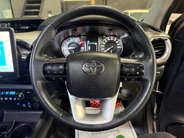 トヨタ ハイラックス ２．４ Ｚ ディーゼルターボ ４ＷＤ R3年 (東海) 99