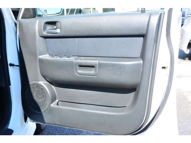 トヨタ ｂＢ １．３ Ｓ Ｗバージョン H17年 (関東) 99
