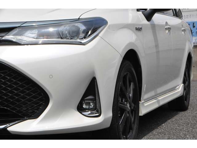 トヨタ カローラフィールダー　ハイブリッド １．５ ハイブリッド Ｇ Ｗ×Ｂ H30年 (関東) 99