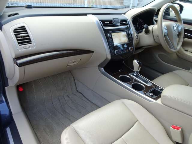 日産 ティアナ ２．５ ＸＶ H27年 (関東) 99