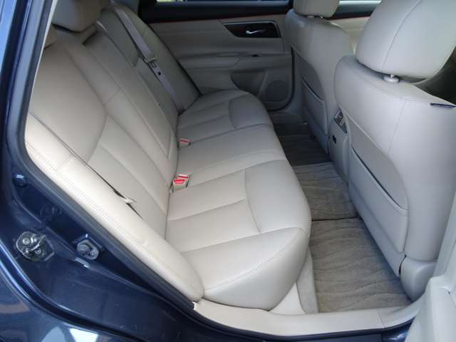 日産 ティアナ ２．５ ＸＶ H27年 (関東) 99