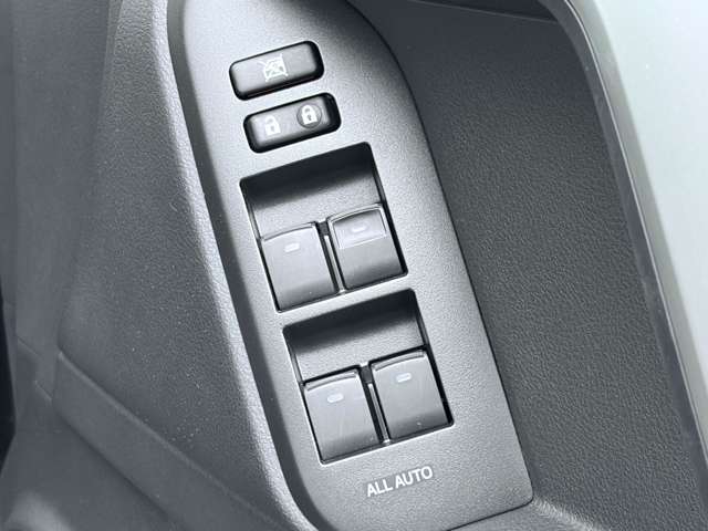 トヨタ ランドクルーザープラド ２．８ ＴＸ Ｌパッケージ ディーゼルターボ ４ＷＤ R4年 (関東) 99