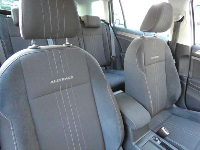 フォルクスワーゲン ゴルフ　オールトラック ＴＳＩ ４モーション ４ＷＤ H29年 () 99