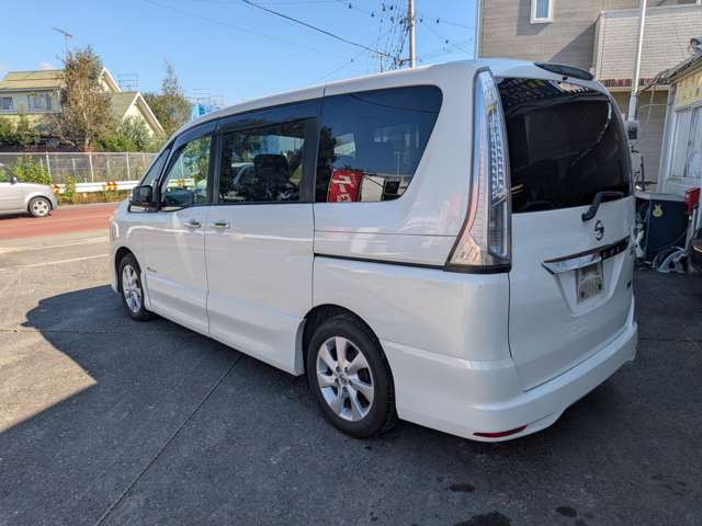 日産 セレナ ２．０ ハイウェイスター Ｓ－ＨＹＢＲＩＤ Ｖセレクション H25年 () 99