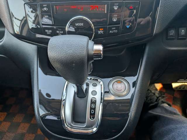 日産 セレナ ２．０ ハイウェイスター Ｓ－ＨＹＢＲＩＤ Ｖセレクション H25年 () 99