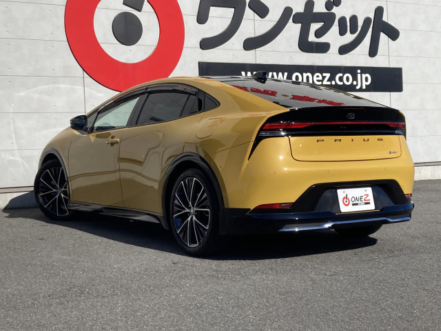 トヨタ プリウス ２．０ Ｚ R5年 (四国) 99