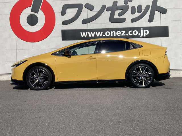 トヨタ プリウス ２．０ Ｚ R5年 (四国) 99