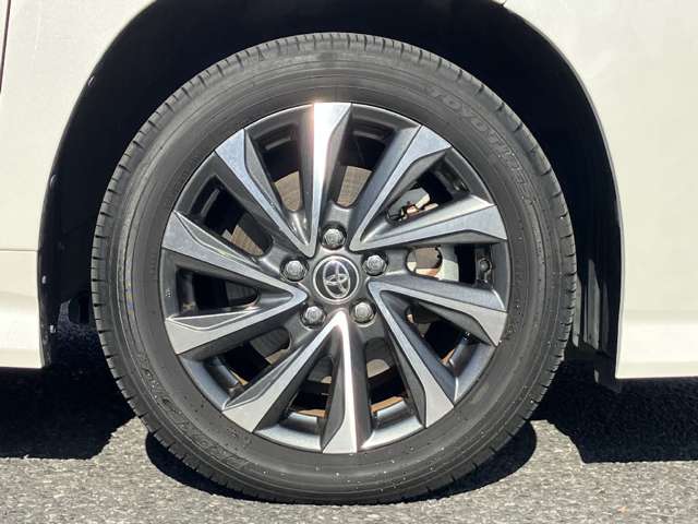 トヨタ ヴォクシー １．８ ハイブリッド Ｓ－Ｚ R5年 (関東) 99