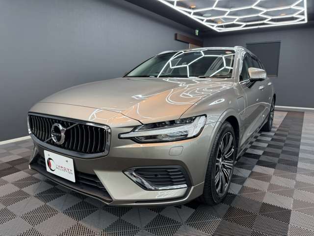 ボルボ Ｖ６０ Ｔ６ ツインエンジン ＡＷＤ インスクリプション ４ＷＤ R1年 (関東) 99