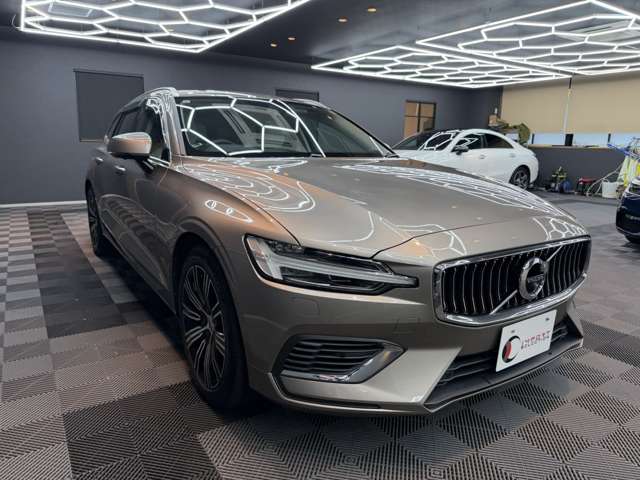 ボルボ Ｖ６０ Ｔ６ ツインエンジン ＡＷＤ インスクリプション ４ＷＤ R1年 (関東) 99