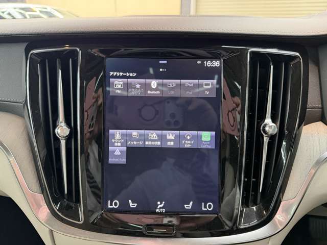 ボルボ Ｖ６０ Ｔ６ ツインエンジン ＡＷＤ インスクリプション ４ＷＤ R1年 (関東) 99