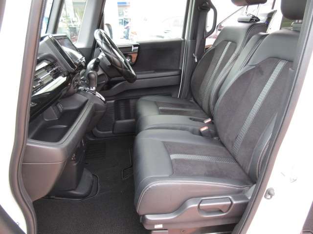 ホンダ Ｎ　ＢＯＸ ６６０ Ｌ ターボ R4年 () 99