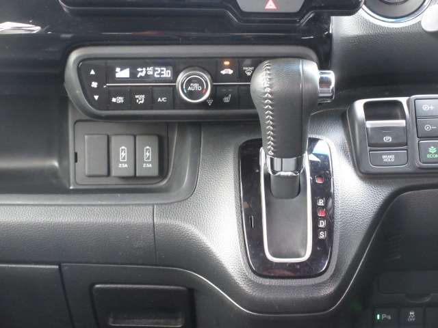 ホンダ Ｎ　ＢＯＸ ６６０ Ｌ ターボ R4年 () 99