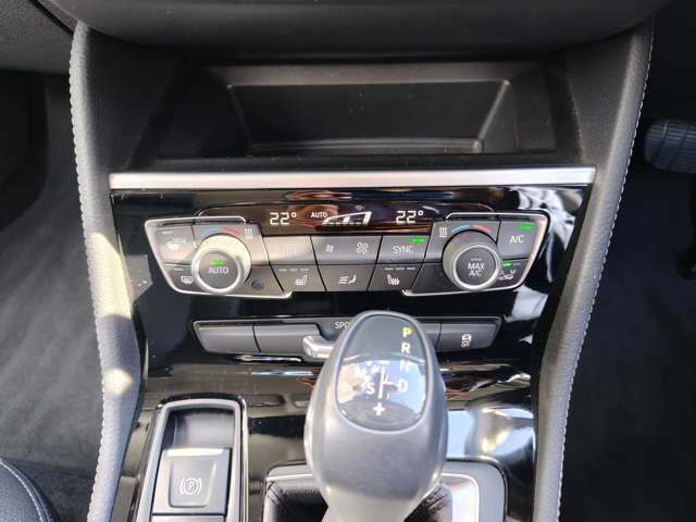 ＢＭＷ ２シリーズアクティブツアラー ２１８Ｉ ラグジュアリー H29年 (近畿) 99