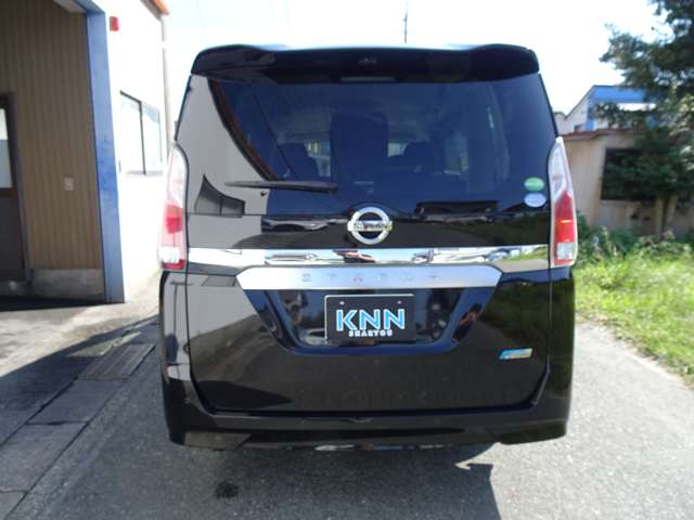 日産 セレナ ２．０ Ｘ H28年 (東海) 99