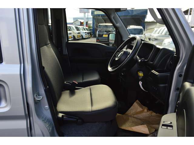 スズキ エブリイ ６６０ ＰＡ ハイルーフ ４ＷＤ R8年 (中国) 99
