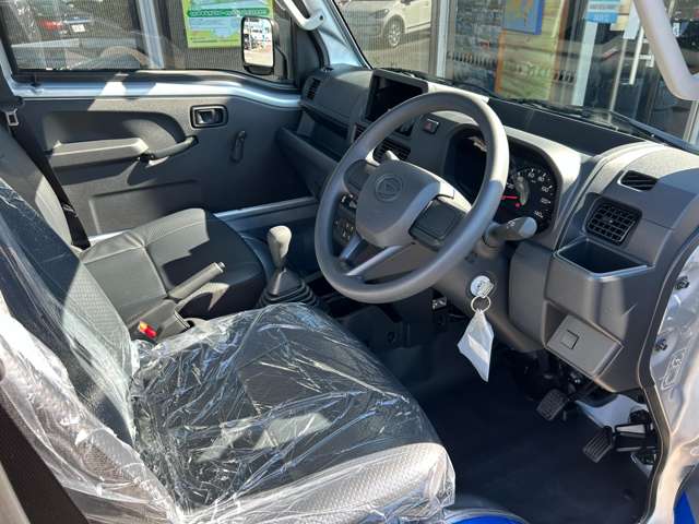 ダイハツ ハイゼットトラック ６６０ ジャンボ スタンダード ３方開 ４ＷＤ R8年 (関東) 99