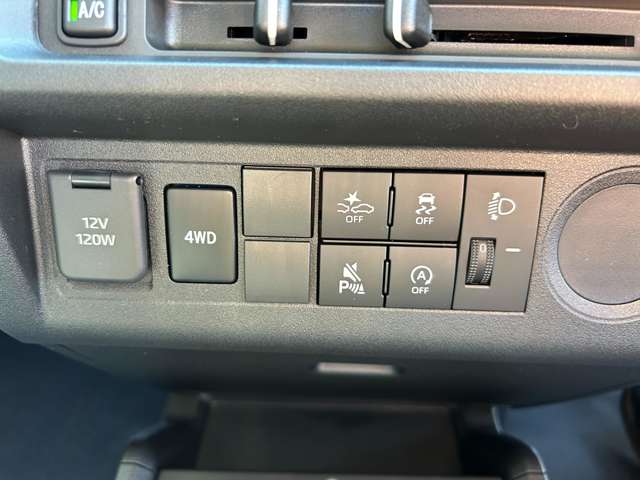 ダイハツ ハイゼットトラック ６６０ ジャンボ スタンダード ３方開 ４ＷＤ R8年 (関東) 99