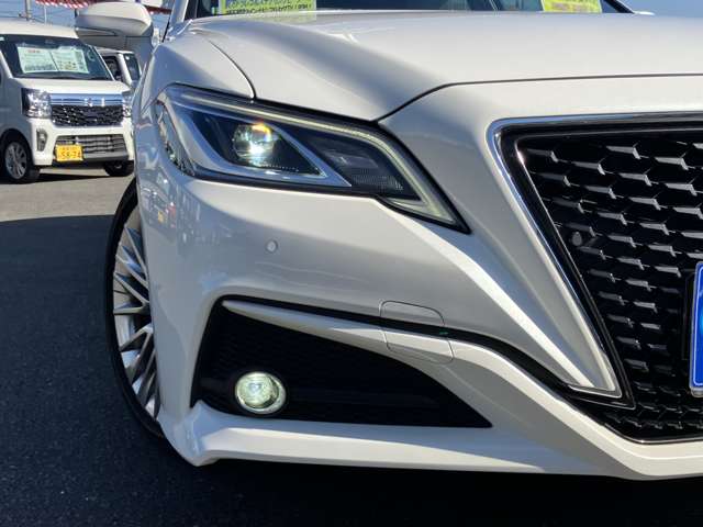トヨタ クラウン ハイブリッド２．５ＳエレガンススタイルＩＩ R2年 (関東) 99