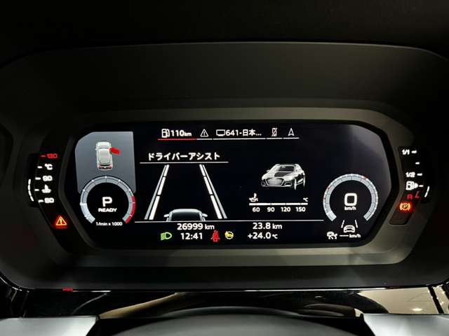 アウディ Ａ３　スポーツバック ３０ ＴＦＳＩ アドバンスト R4年 () 99