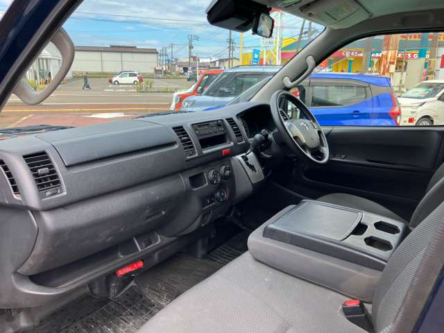 トヨタ ハイエースバン ２．８ ＤＸ ロング ＧＬパッケージ ディーゼルターボ ４ＷＤ R3年 (甲信越・北陸) 99