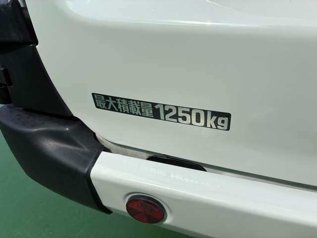 トヨタ ダイナルートバン ４ドア R3年 (関東) 99