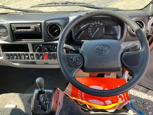 トヨタ ダイナ ２Ｔ R8年 (関東) 99