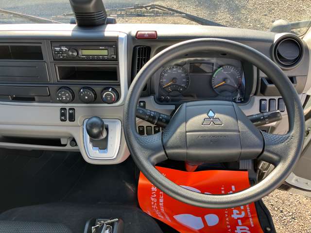 三菱フソウ キャンター ３．０ セミロング 全低床 ディーゼルターボ ４ＷＤ R5年 (関東) 99
