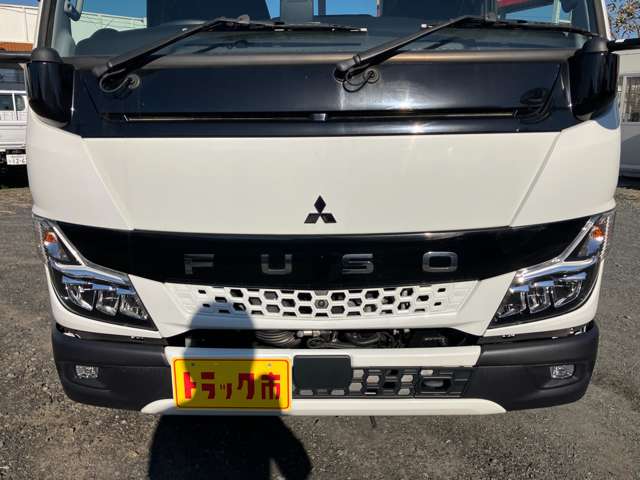 三菱フソウ キャンター ３．０ セミロング 全低床 ディーゼルターボ ４ＷＤ R5年 (関東) 99