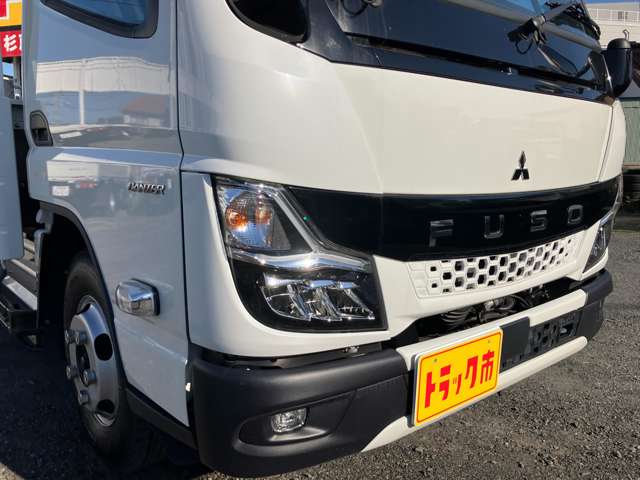 三菱フソウ キャンター ３．０ セミロング 全低床 ディーゼルターボ ４ＷＤ R5年 (関東) 99