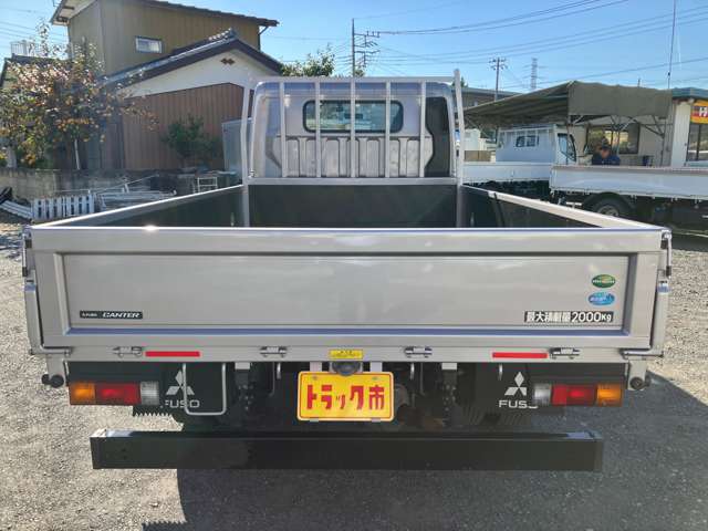 三菱フソウ キャンター ３．０ ワイド セミロング 全低床 カスタム ディーゼルターボ R3年 (関東) 99