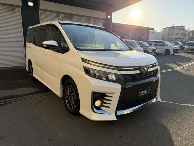 トヨタ ヴォクシー ２．０ ＺＳ H26年 () 99