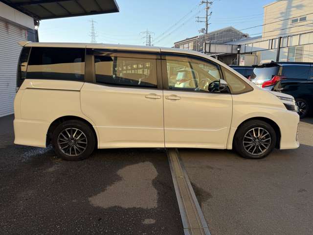 トヨタ ヴォクシー ２．０ ＺＳ H26年 () 99