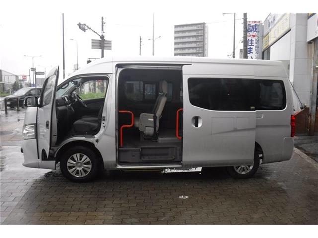 日産 ＮＶ３５０キャラバン ２．５ チェアキャブ 車イス２名仕様 R1年 () 99