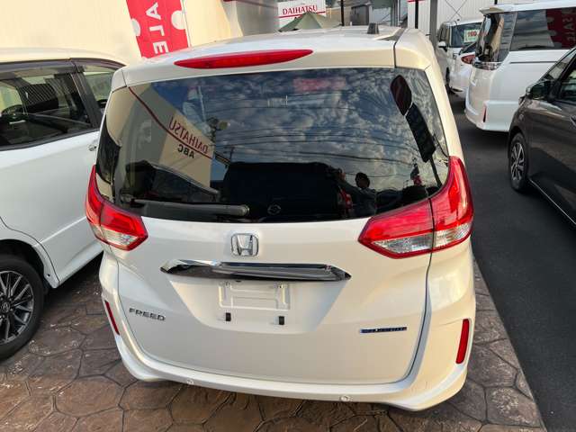 ホンダ フリード　ハイブリッド １．５ ハイブリッド Ｇ R5年 (中国) 99