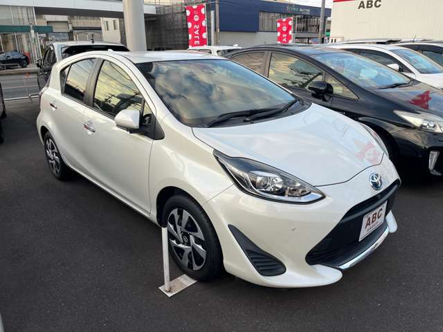トヨタ アクア １．５ Ｓ スタイルブラック R3年 (中国) 99