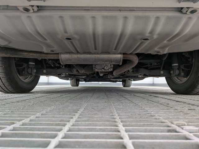 日産 セレナ ２．０ ＡＵＴＥＣＨ ４ＷＤ R1年 (東北) 99