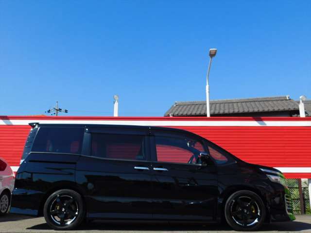 トヨタ ヴォクシー ２．０ ＺＳ 煌 H27年 (東海) 99