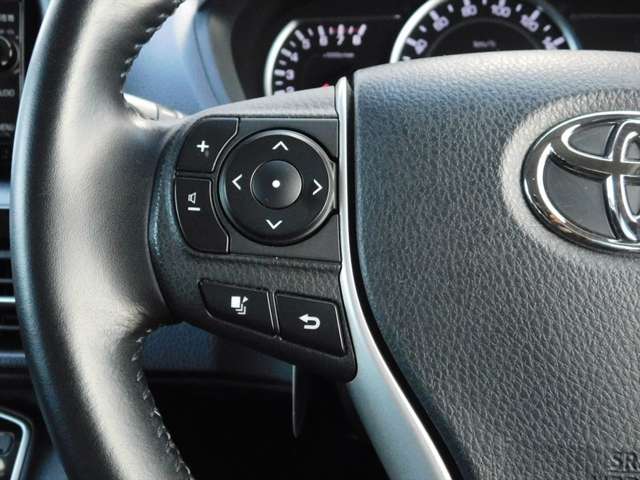 トヨタ ヴォクシー ２．０ ＺＳ 煌 H27年 (東海) 99