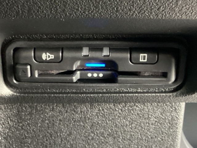 ホンダ Ｎ　ＢＯＸ カスタム ６６０ ターボ R8年 (近畿) 99