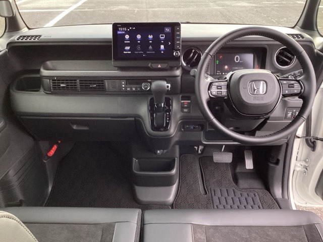 ホンダ Ｎ　ＢＯＸ カスタム ６６０ ターボ R8年 (近畿) 99