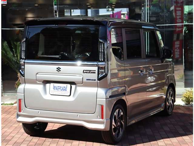 スズキ スペーシア　ギア ６６０ カスタム ハイブリッド ＸＳターボ R8年 () 99