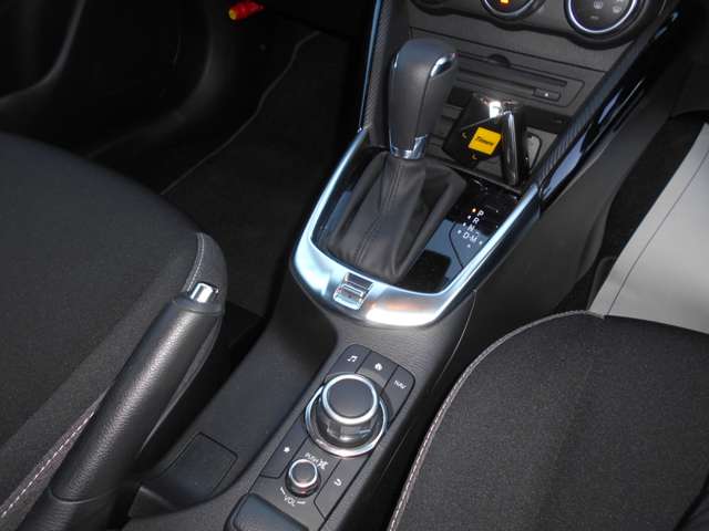 マツダ ＭＡＺＤＡ２ １．５ １５ＢＤ R5年 (関東) 99