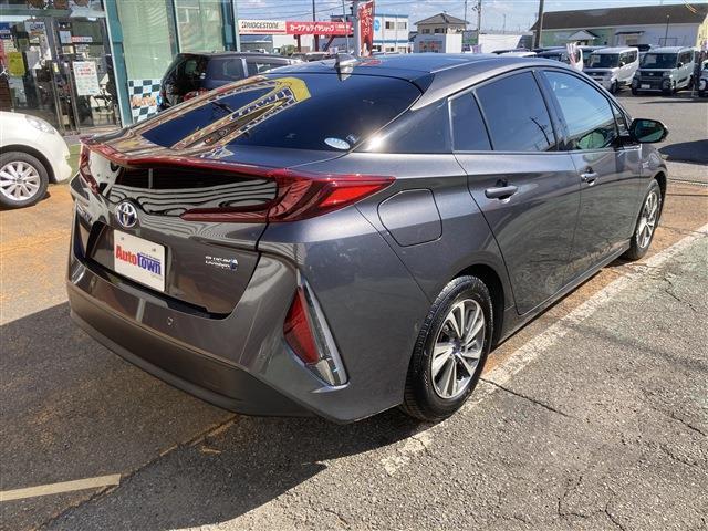 トヨタ プリウスＰＨＶ １．８ Ａ レザーパッケージ R1年 (東海) 99