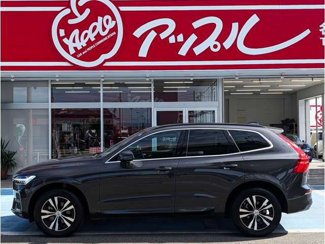 ボルボ ＸＣ６０ Ｂ５ ＡＷＤ モメンタム ４ＷＤ R4年 (東海) 99