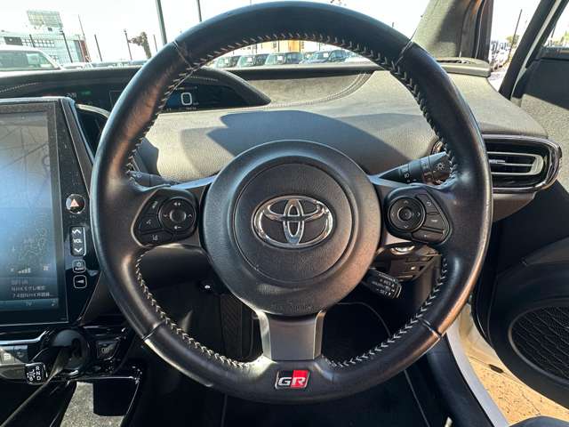 トヨタ プリウスＰＨＶ １．８ Ｓ ナビパッケージ ＧＲ スポーツ R1年 (関東) 99