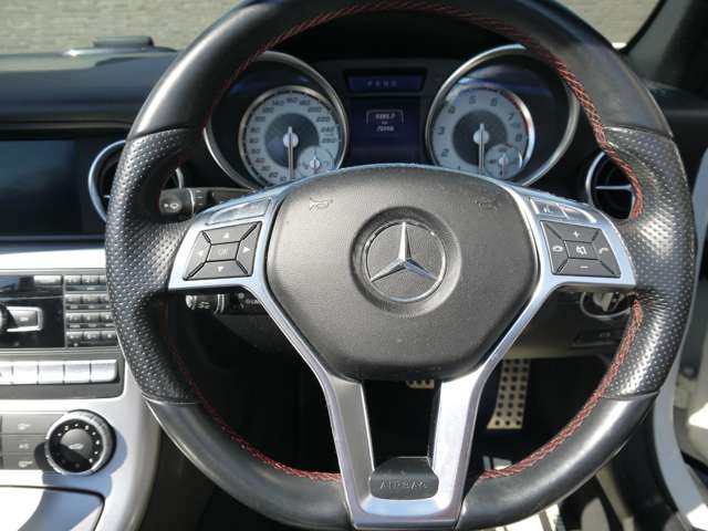 メルセデスベンツ ＳＬＫクラス ＳＬＫ２００　エクスクルーシブ H26年 (九州・沖縄) 99